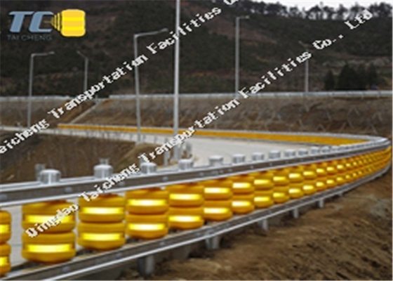 شراء دلاء مزدوجة Q235 Q345 حاجز طريق المتداول قابل للتخصيص online manufacture