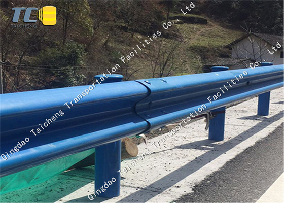 Good price حواجز السلامة على الطرق عالية السرعة W Beam Guardrail حواجز السلامة على المرور حواجز غالبية عالية القوة الانترنت