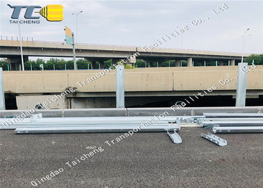 Good price نفق معدني تحطم شعاع حاجز غير قابل للصدأ ، الطريق السريع الحرس السكك الحديدية الحاجز الانترنت