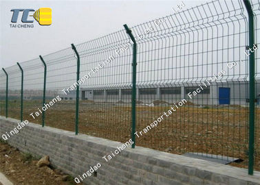 Good price السكك الحديدية / مترو الانفاق الأسلاك الشائكة سياج بولي كلوريد الفينيل المغلفة مكافحة تأثير رش الملح المقاومة الانترنت