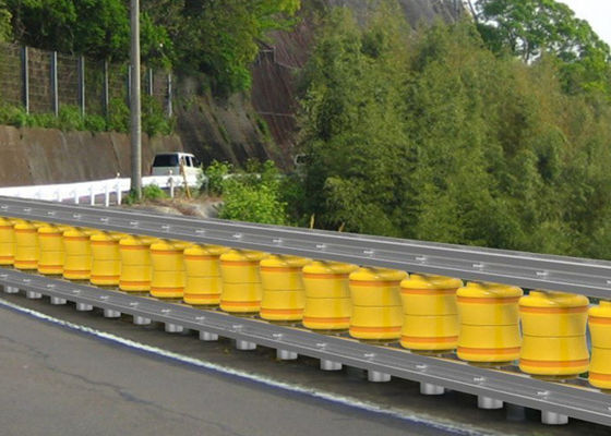 سعر جيد حاجز واقي بأسطوانات مملوءة بالإيفا مثبت على السطح، درجة SB، يمتص الصدمات، مثالي للمستودعات والبيئات الانترنت