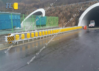 Good price القابلة للإزالة المتداول حاجز حاجز المضادة للصدأ ، الطريق السريع حاجز الأسطوانة الانترنت